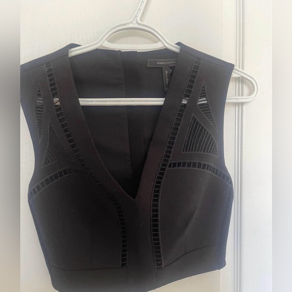 BCBG Black Crop Top - Picture 2 of 7
